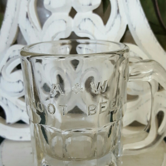 Vintage A&W ROOT BEER Kids Mug - Picture 8 of 8